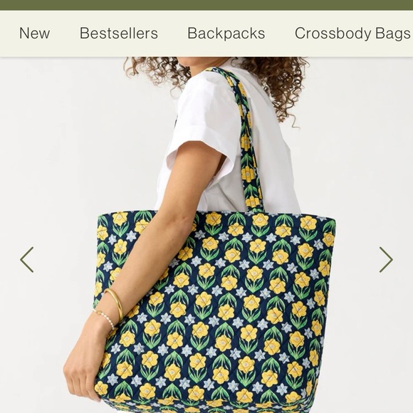 Vera Bradley Original Zip Tote Bag – Daffodils in Premium Cotton - Picture 7 of 9